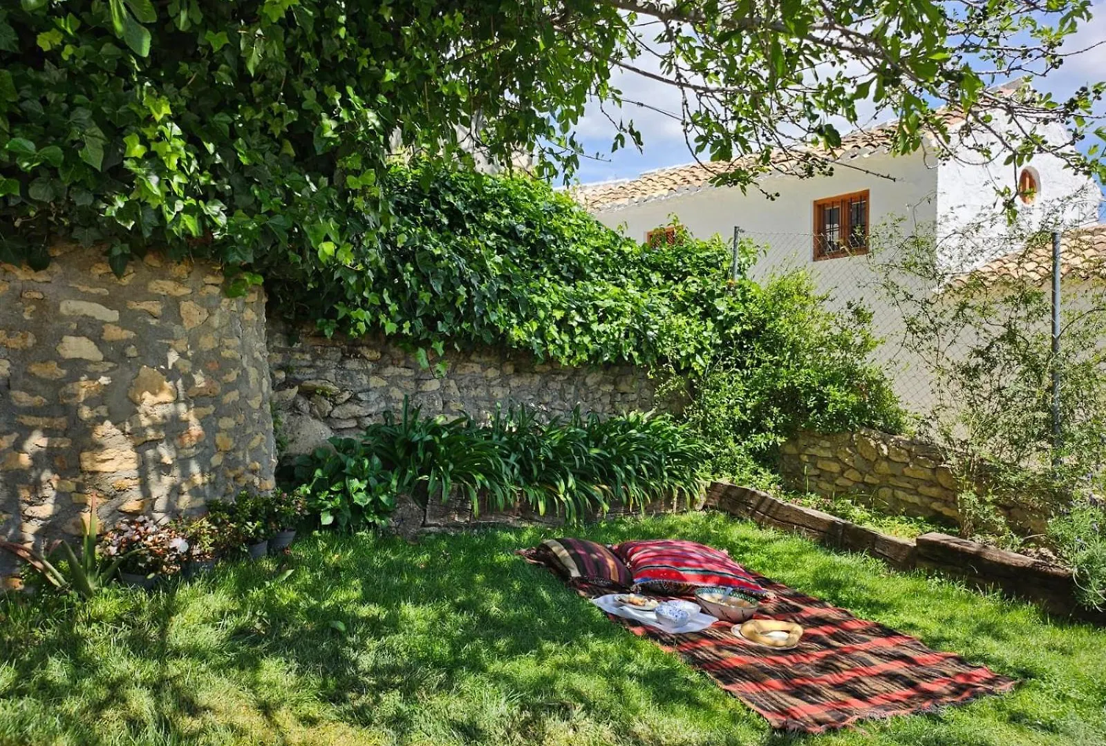 Country house Casa Del Arrabal Guest House Montefrio Spain